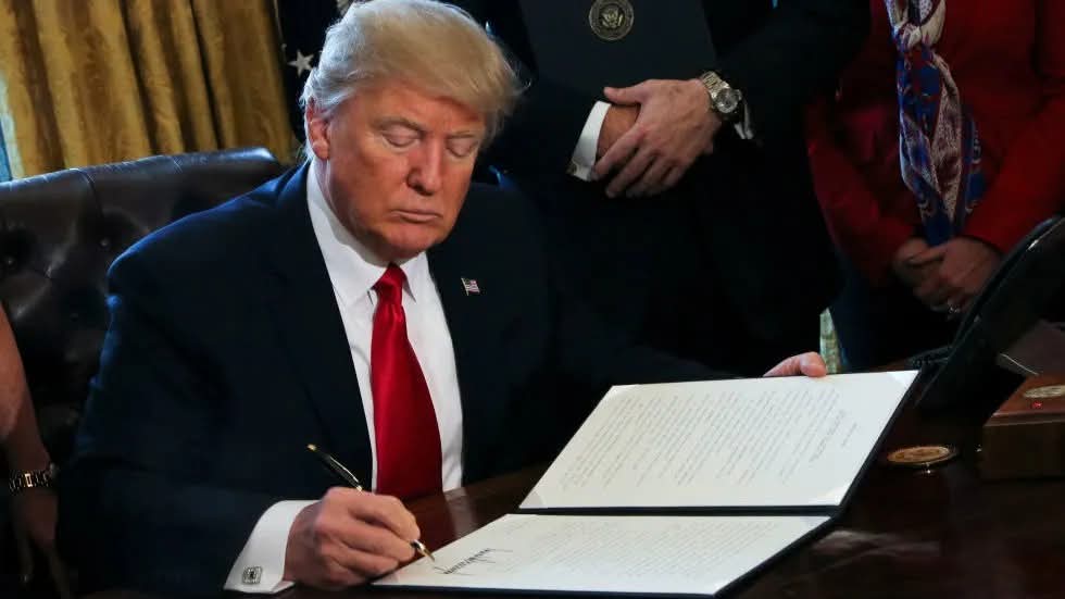 Guantanamo Bay, Trump's Guantanamo Bay Immigration Plan: Legal, Ethical & Political Impact